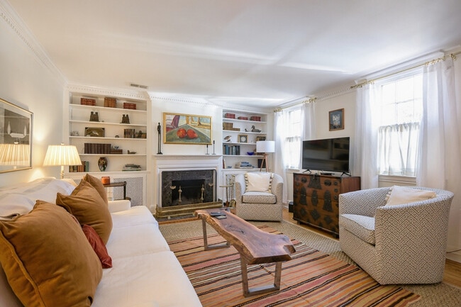 Photo - 1680 34th St NW Unit SI ID1587691P