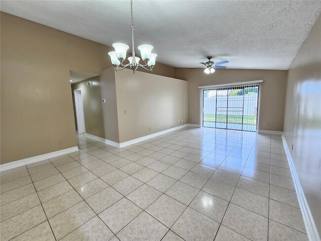 Photo - 1024 Whalebone Bay Dr