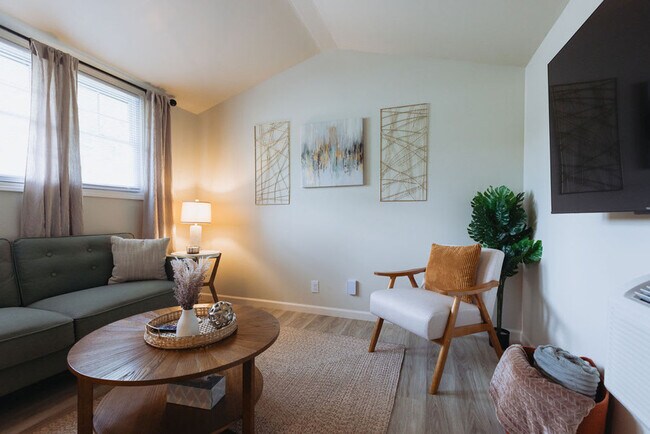 Photo - 308 Lamont St Unit SI ID1397974P