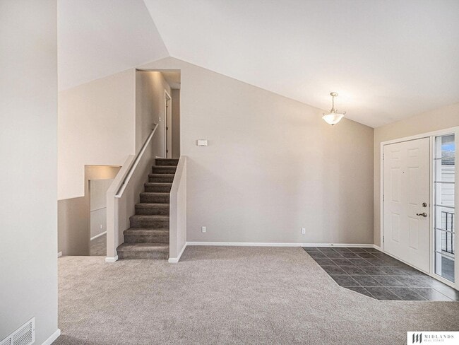 Photo - 16125 Greenleaf St