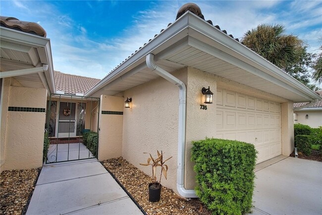 Photo - 735 Carnoustie Terrace