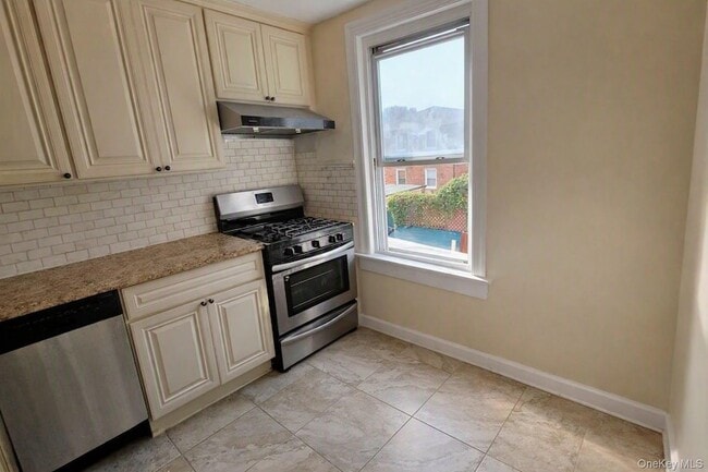 Photo - 6807 59th Drive