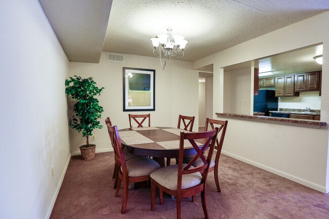 Photo - Briarcliff East Apartments