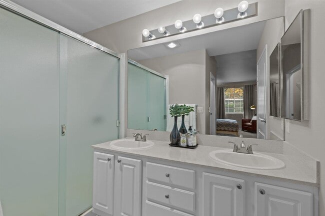 Photo - Keeler's Corner