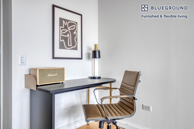 Photo - 105 Duane St Unit FL43-ID110