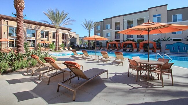 Building Photo - Circa 2020