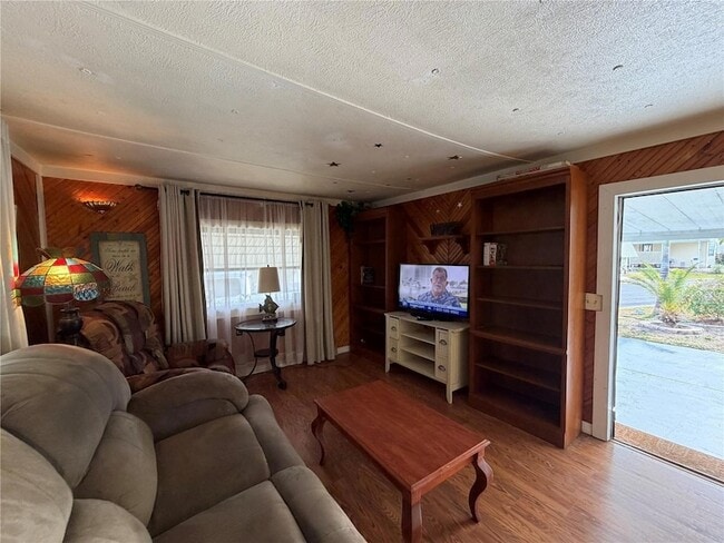 Photo - 3311 Eileen Dr