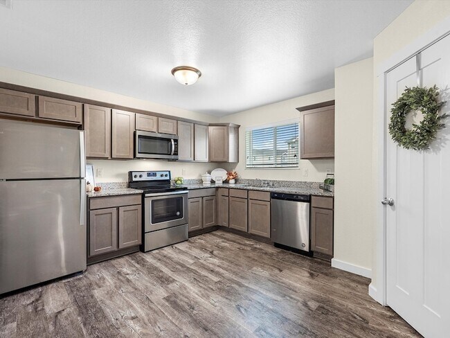 Photo - 21155 Gosling Rd Unit 20-A