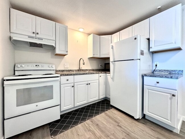 Photo - 50-58 Walnut Street Unit 11 Unit 11