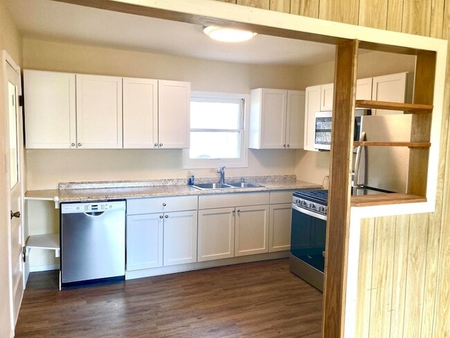 Photo - 703 W Ollie St