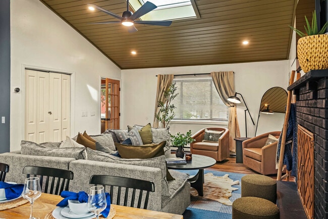 Photo - 8499 Bumble Bee Way Unit ID1093467P