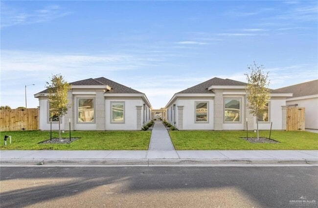 Building Photo - 1301 W Sucre Dr Unit 3