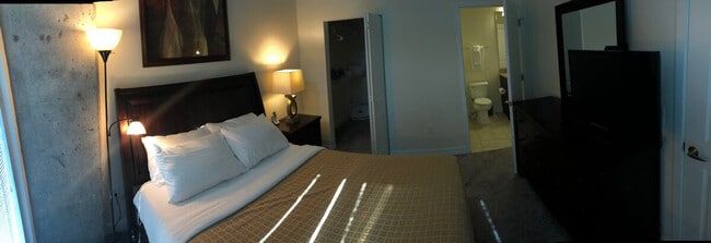 Photo - 320 S Church St Unit ID1344189P