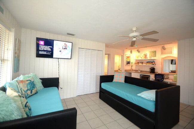 Photo - 62 Moody Dr Unit ID1261613P