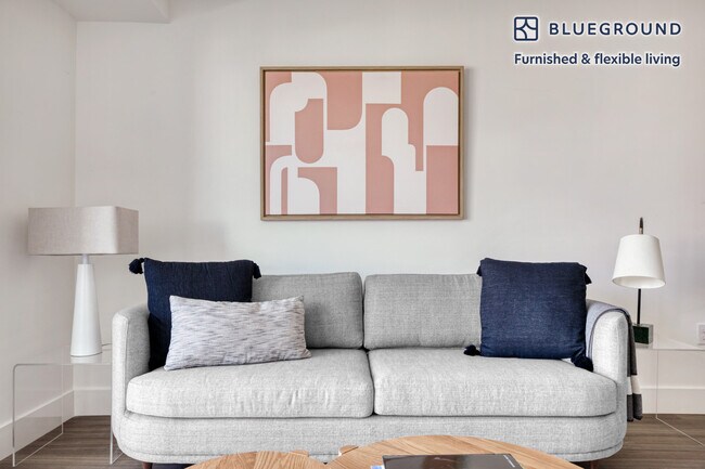 Photo - 1539 Purdue Ave Unit FL3-ID620