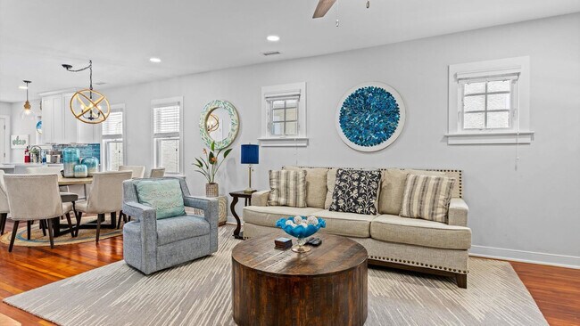 Building Photo - 710 Battersea Rd Unit ID1309016P