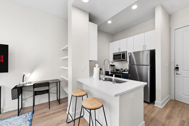 Photo - 2901 Indiana St Unit ID1289465P