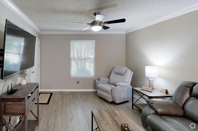 1 BR, 1 BA, 545 SF Select - Abby Glenn - Apartments & Corporate Suites