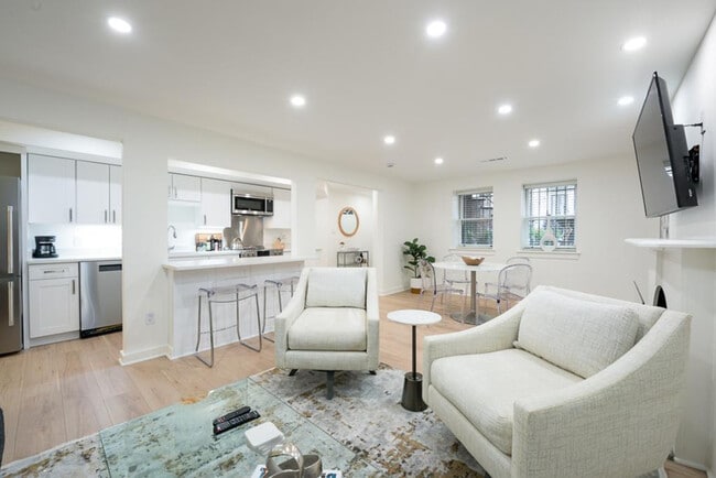 Photo - 1334 Corcoran St NW Unit SI ID1587679P