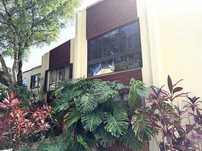 Photo - 301 N Pine Island Rd Unit 265