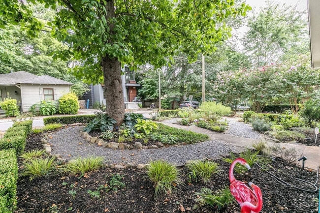 Photo - 412 Florida Ave SE Unit ID1261332P