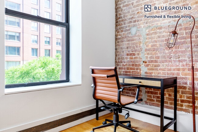 Photo - 110 W 79th St Unit FL2-ID276