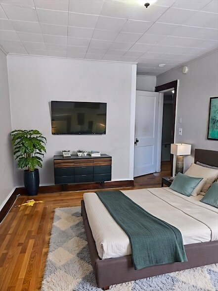 Photo - 263 Elm St Unit 3L