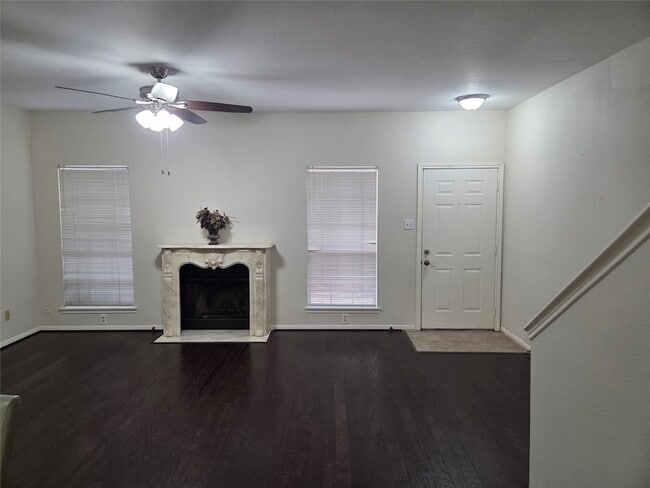 Photo - 3780 Tanglewilde St Unit 106