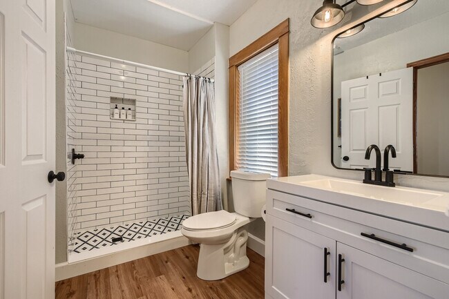 Photo - 91 Pearl St Unit ID1026279P