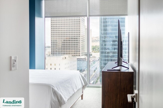 Photo - 151 S State St Unit 712.1410735