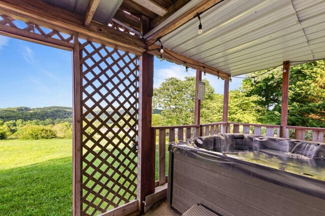 Photo - 1736 Walnut Hill Ln Unit ID1266892P