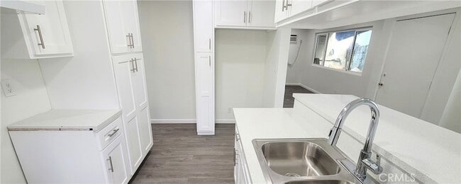 Photo - 1417 S Greenwood Ave Unit H