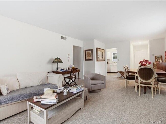 Photo - 177 Heritage Hills Unit A