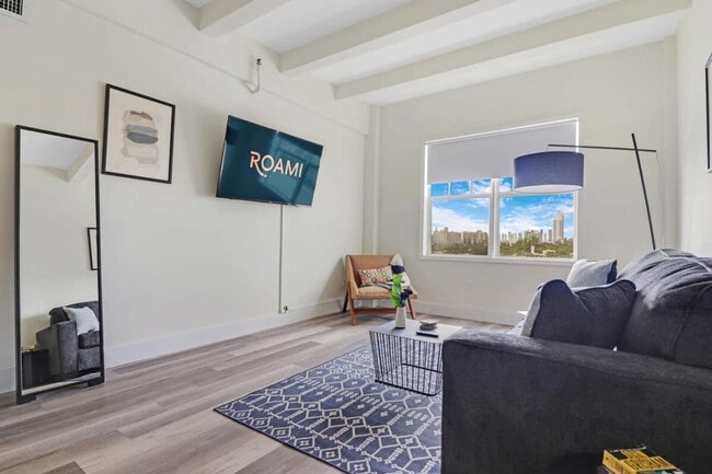 Building Photo - 1300 Collins Ave Unit ID1272073P