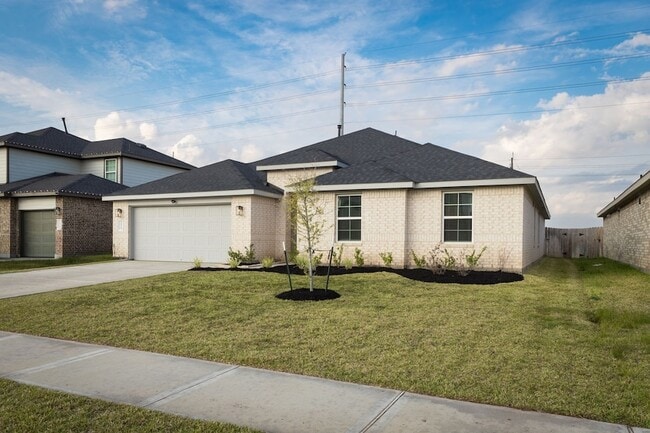 Photo - 31514 Avebury Lake Ln