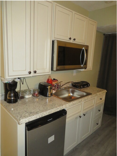 Photo - 3000 Creel Rd