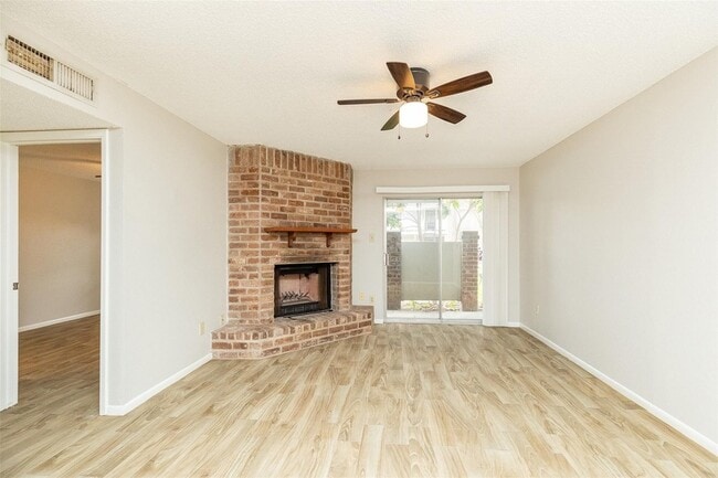 Photo - 2800 Jeanetta St Unit 2805