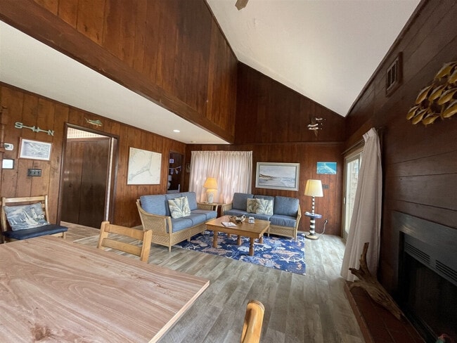 Photo - 56128 Elizabeth Ave Unit ID1255921P