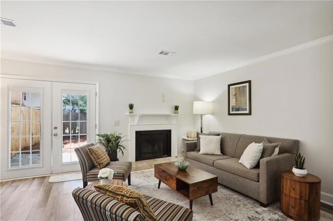 Photo - 1820 Cumberland Valley Pl SE