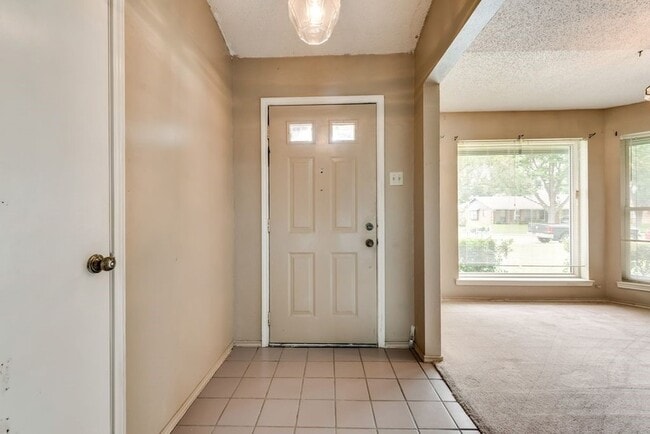 Photo - 3702 Lofland Ln