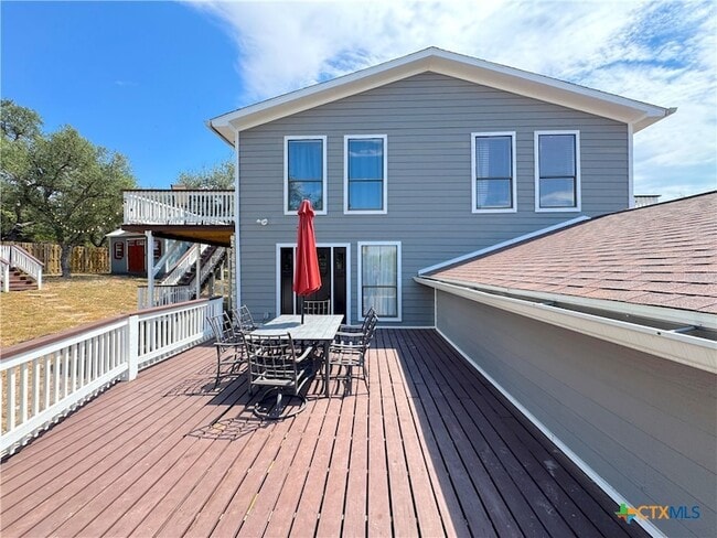 Photo - 200 San Juan