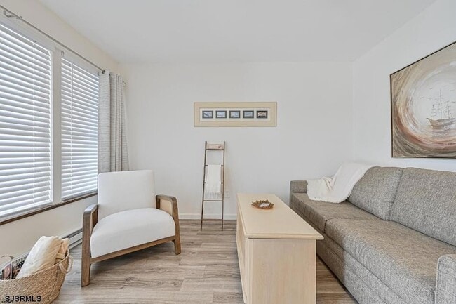 Photo - 413 E Brigantine Ave