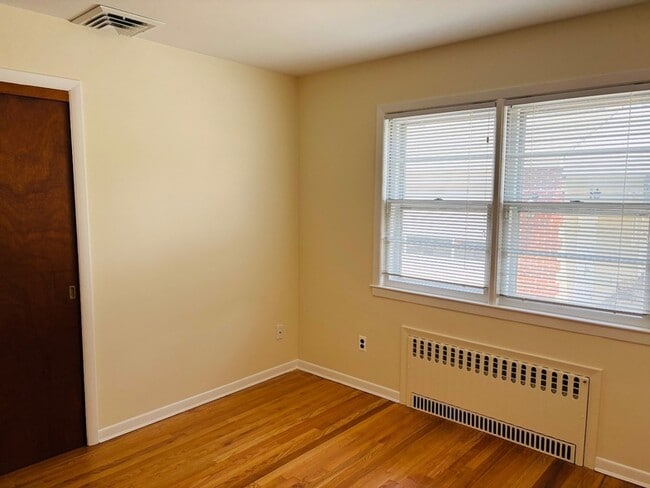 Photo - 20 Union Ave