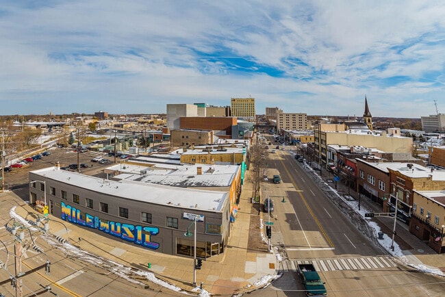 Photo - 532 W College Ave Unit ID1061638P