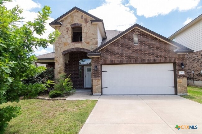 Building Photo - 1202 Stonewall Ridge