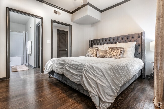 Bedroom - Trails At Eldridge Parkway