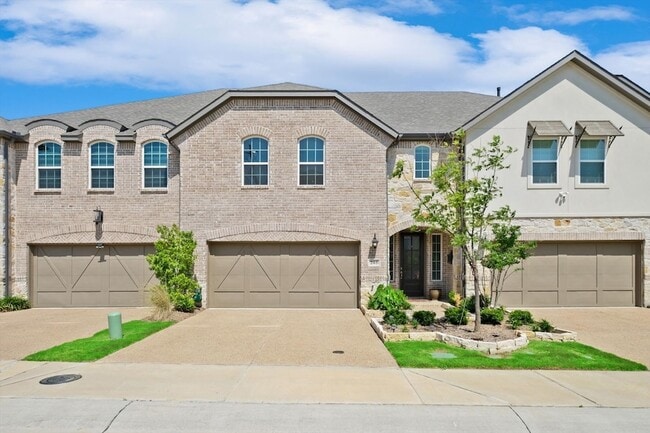 Photo - 205 Somerset Dr