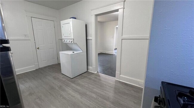 Photo - 1707 Holladay St