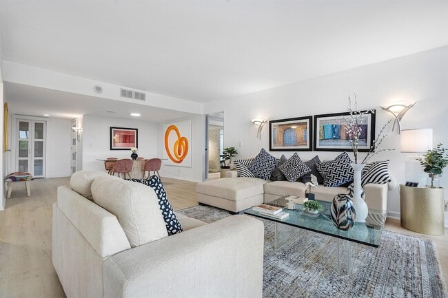 Photo - 2400 Presidential 204 Way Unit 204