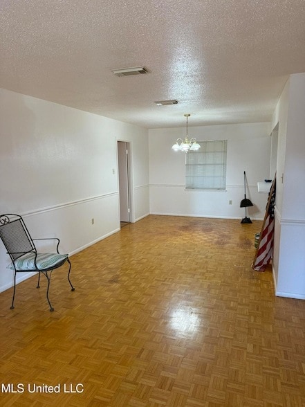 Photo - 2507 Middlecoff Dr